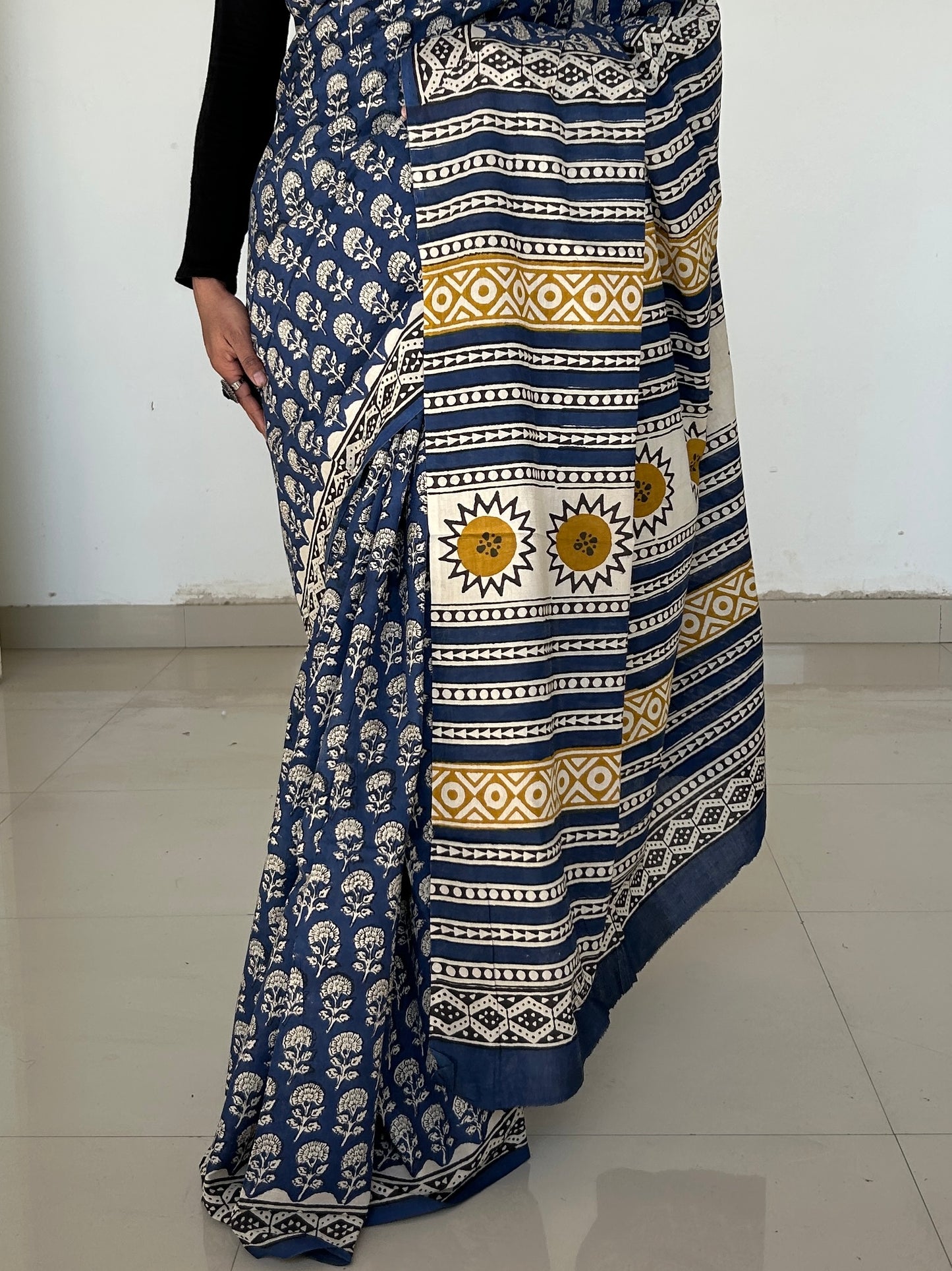Hand BlockPrint Cotton Saree with Blouse