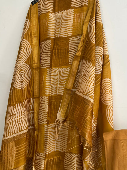 Hand Block Printed Maheshwari Silk Cotton Dress Material with Santoon bottom
