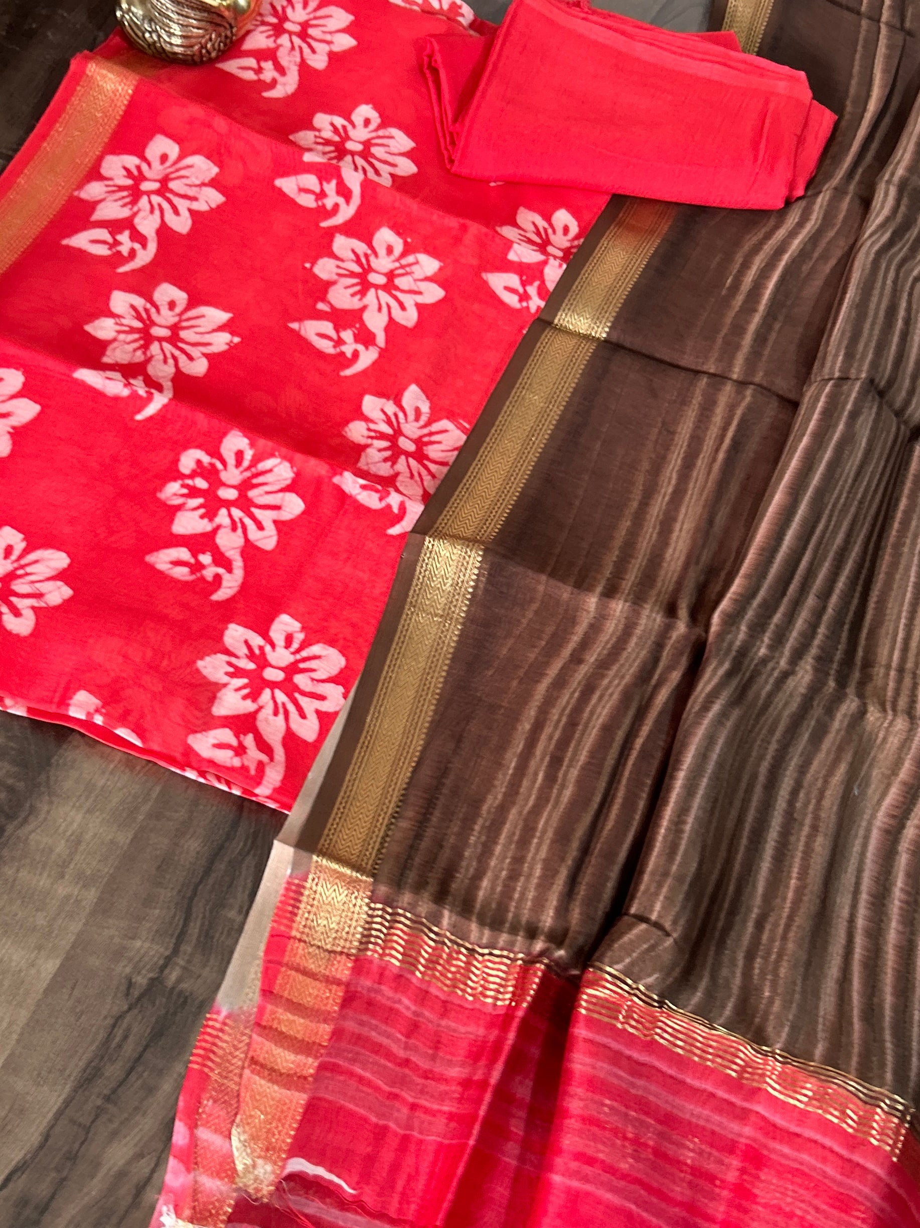 Hand Painted Maheshwari Silk Cotton Dress Material