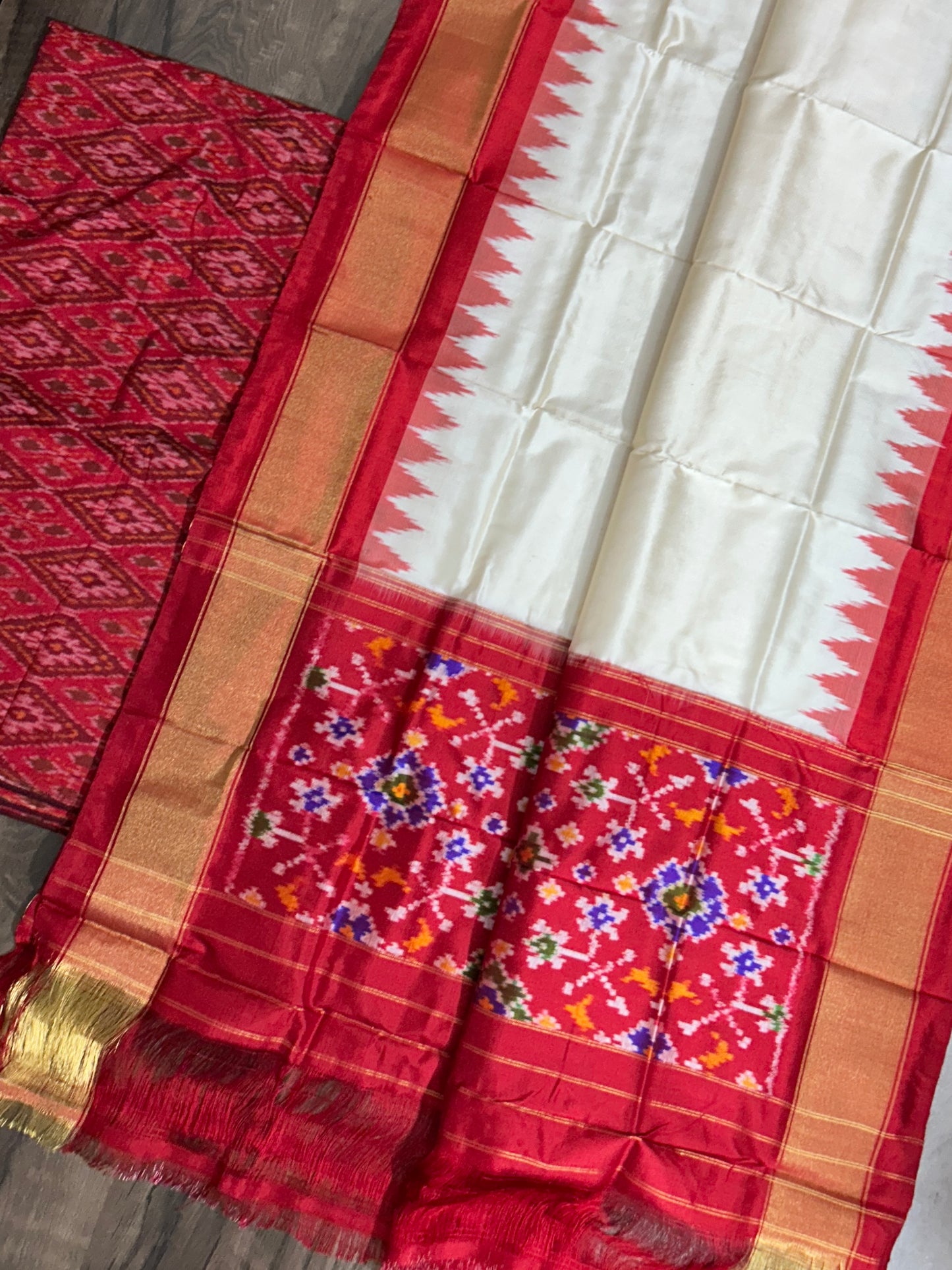 Pochampally Pure Silk Dress Material