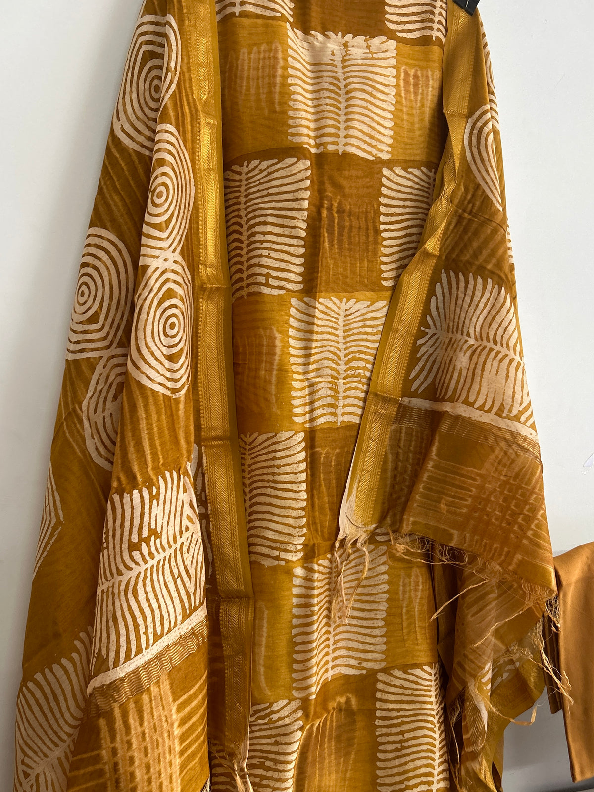 Hand Block Printed Maheshwari Silk Cotton Dress Material with Santoon bottom