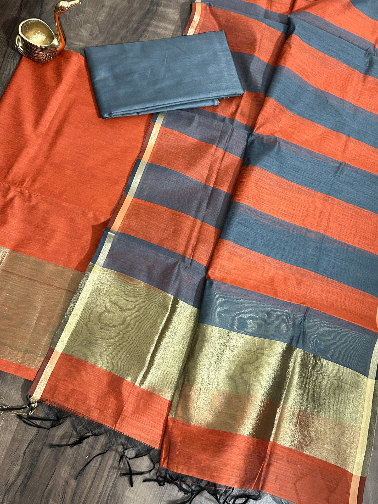 Maheshwari Silk Cotton Dress Material with Tissue pallu