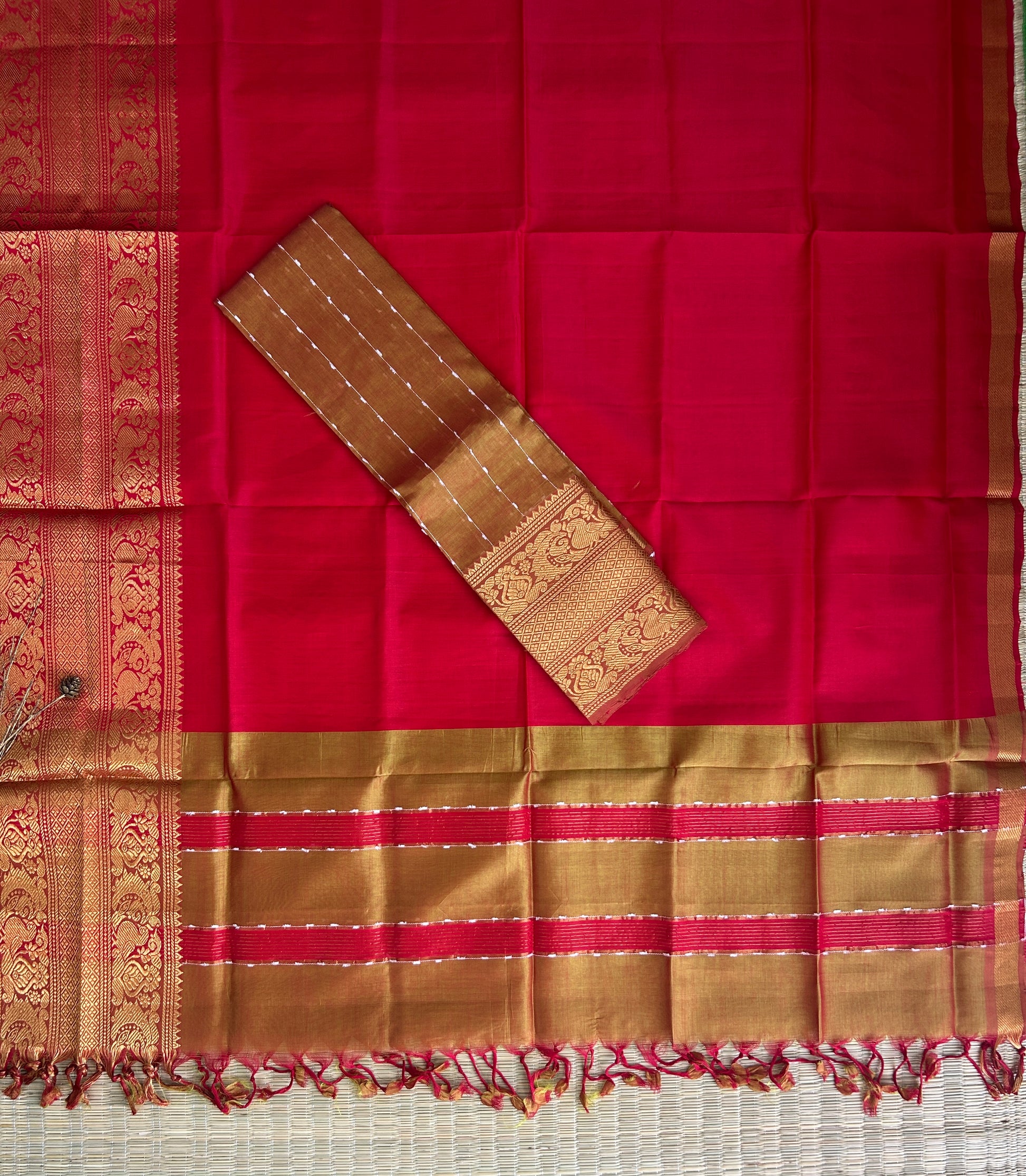 Mangalagiri Silk Dress Material with Kanchi Border