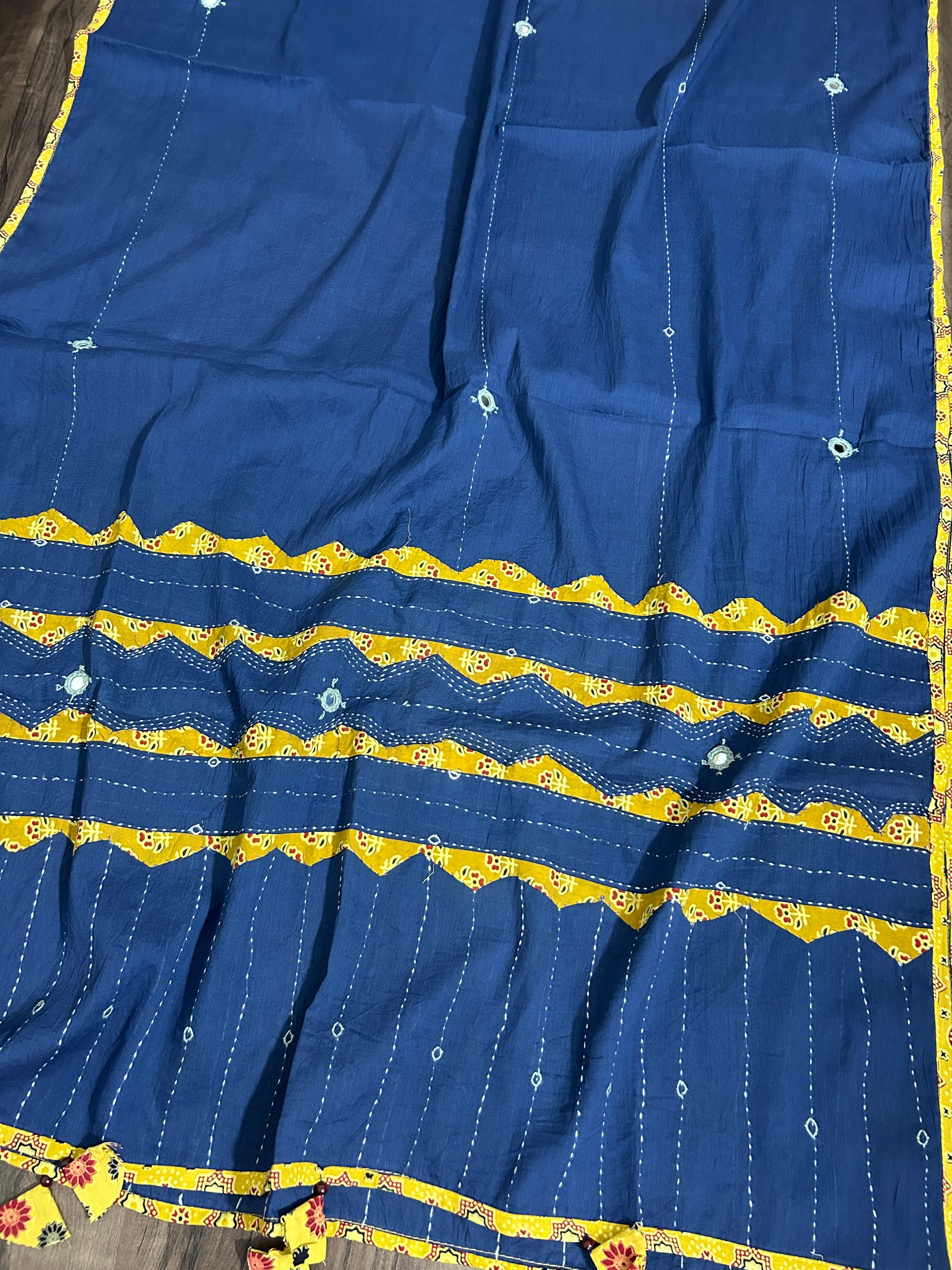 Appliqué and Mirror Work Cotton Dupatta