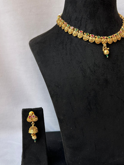 Necklace with Red Green Meena