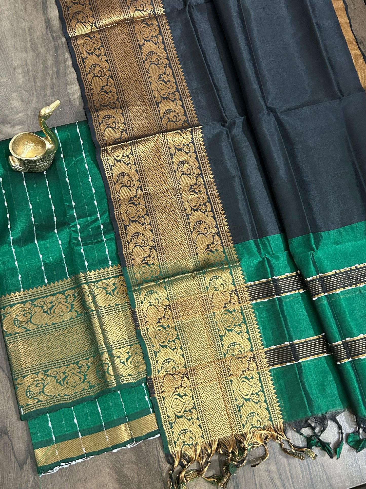 Mangalagiri Silk Dress Material with Kanchi Border