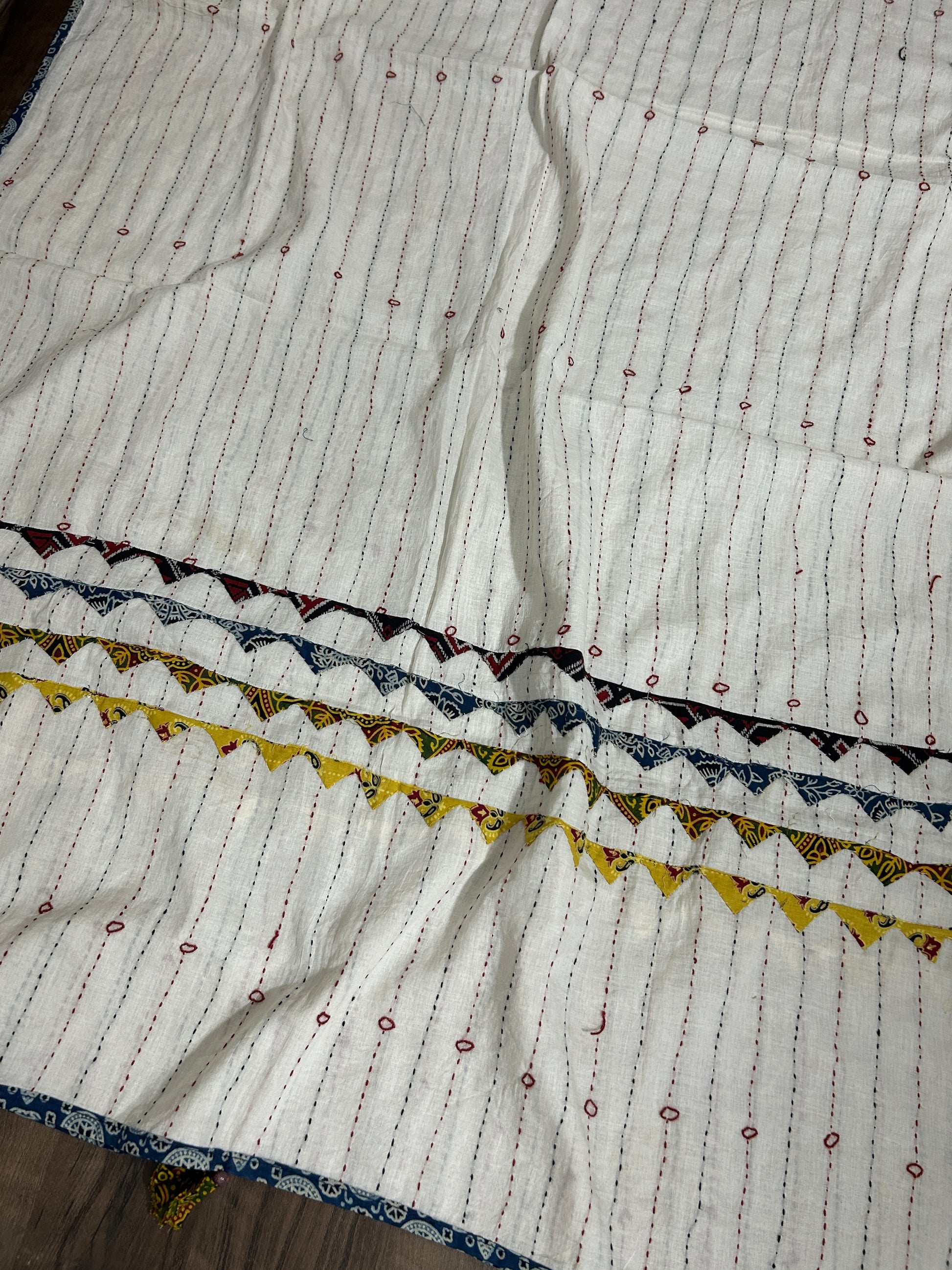 Appliqué and Mirror Work Cotton Dupatta