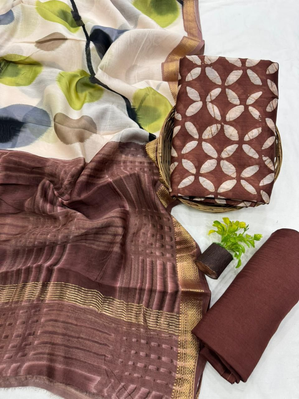 Hand Painted Maheshwari Silk Cotton Dress Material