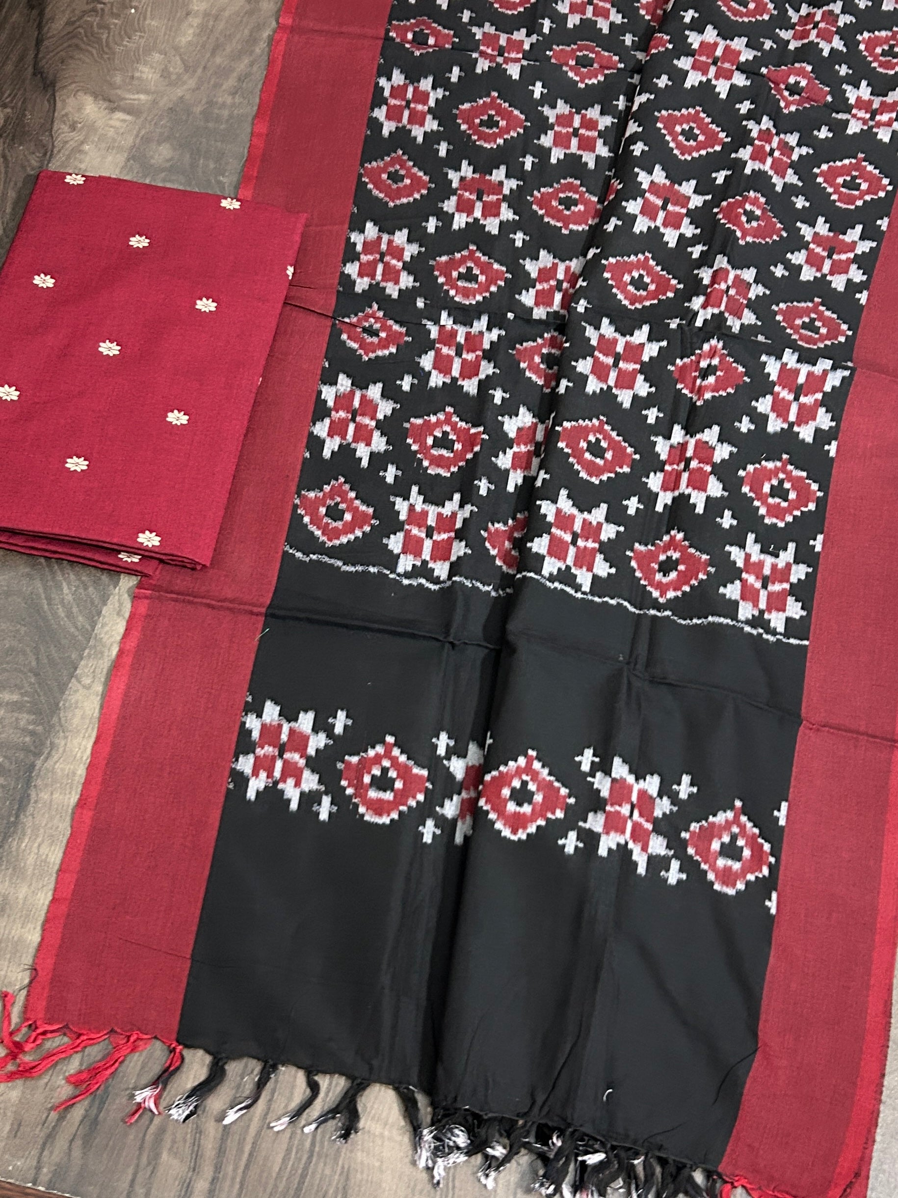 Handloom Cotton Weaving Booti Top with Ikat Cotton Dupatta