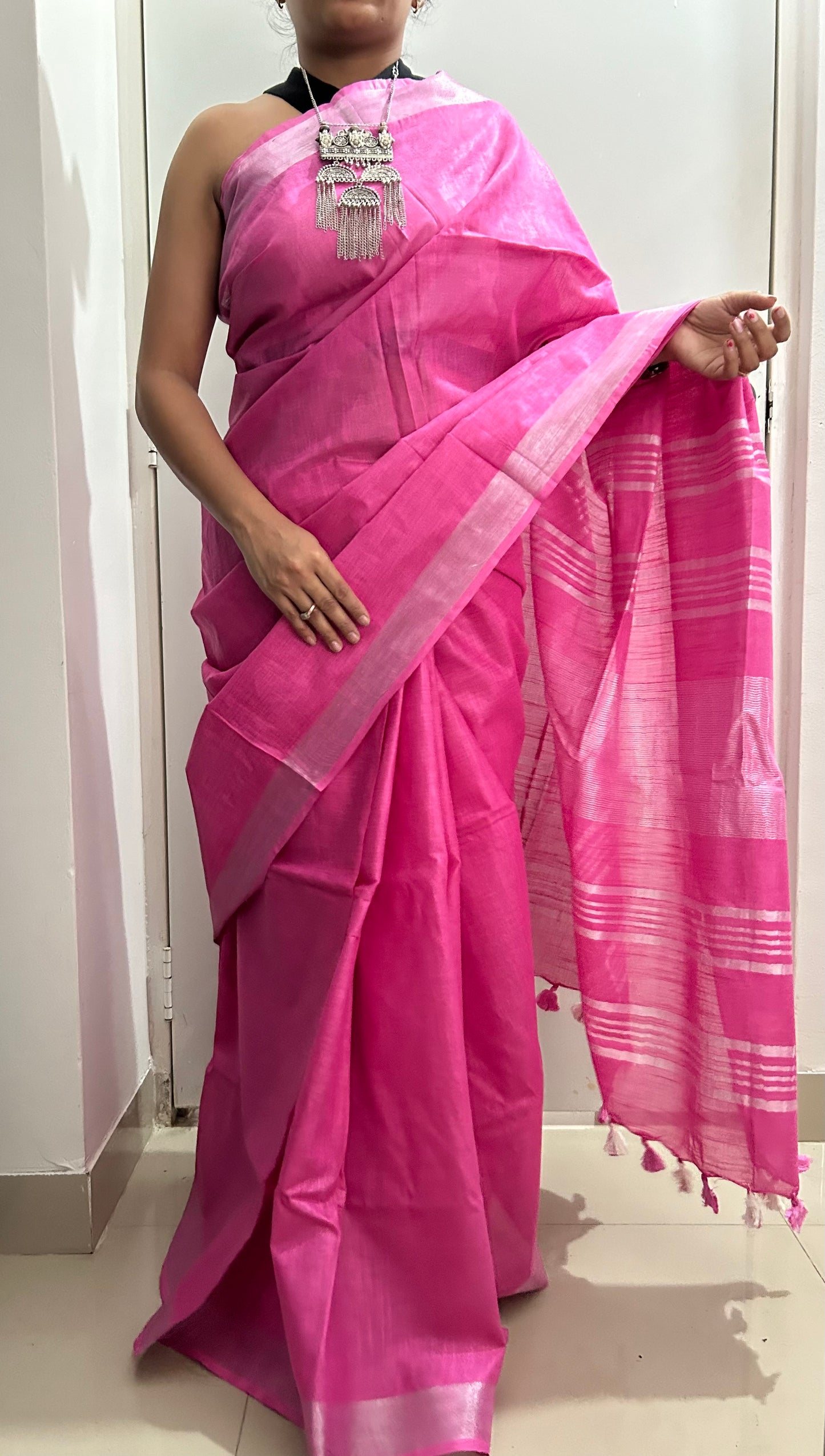 Linen Saree with Silver Striped Pallu