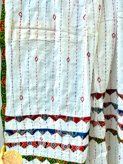 White Appliqué Work Dupatta