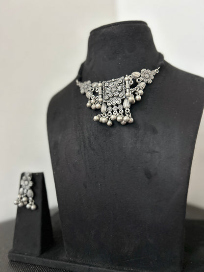 Oxidized Necklace with earrings