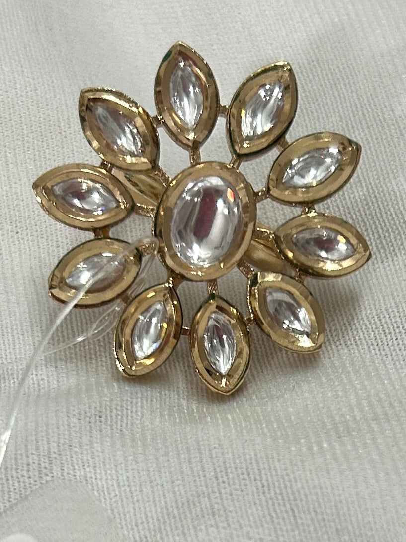 Kundan Cocktail Finger Ring