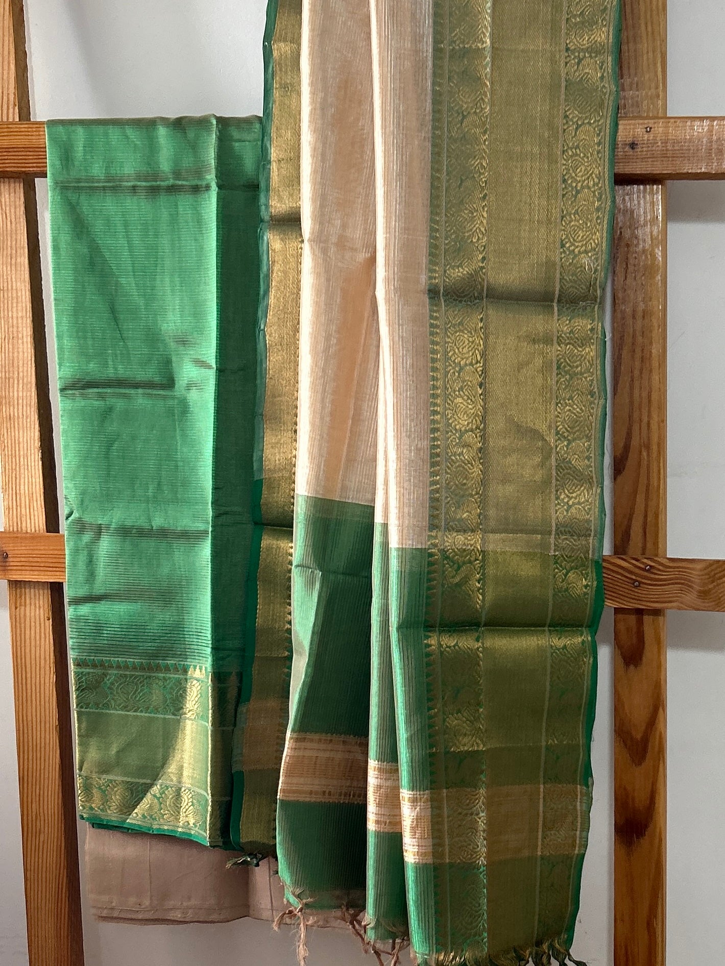 Mangalagiri Silk Dress Material with kanchi Border