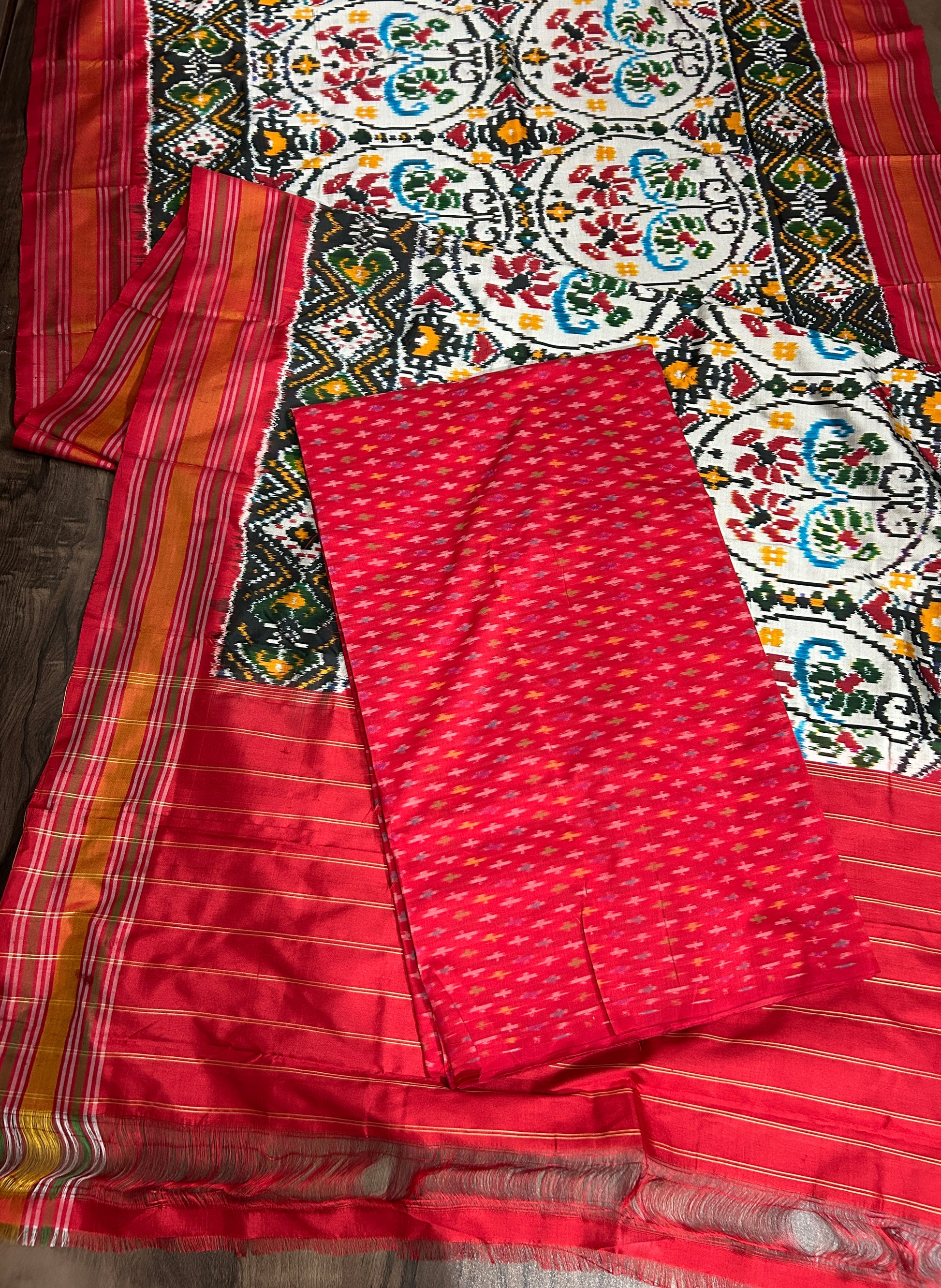 Pochampally Pure Silk Dress Material