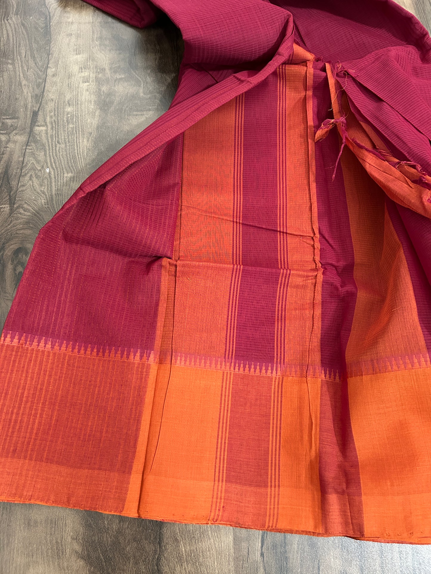 Mangalgiri Cotton Thread border Saree with Blouse #