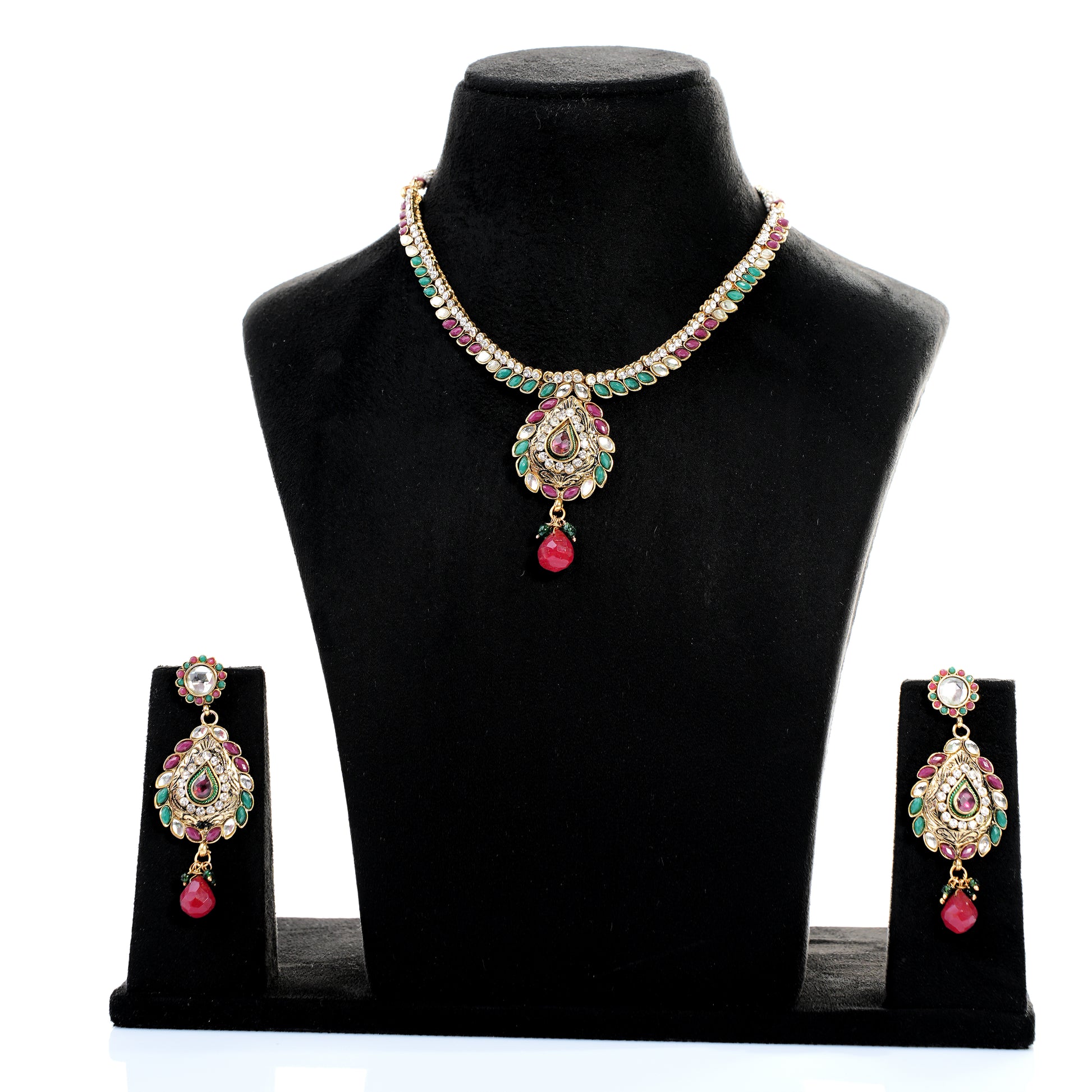 Kundan Necklace in Gold Polish