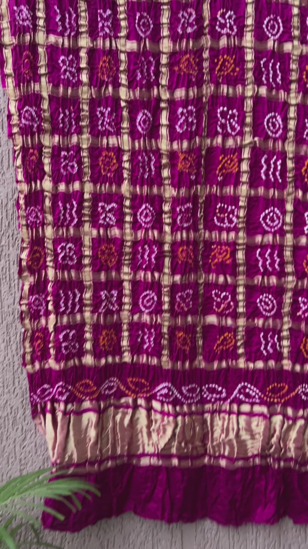 Bandhej garchola pure gajji silk dupatta