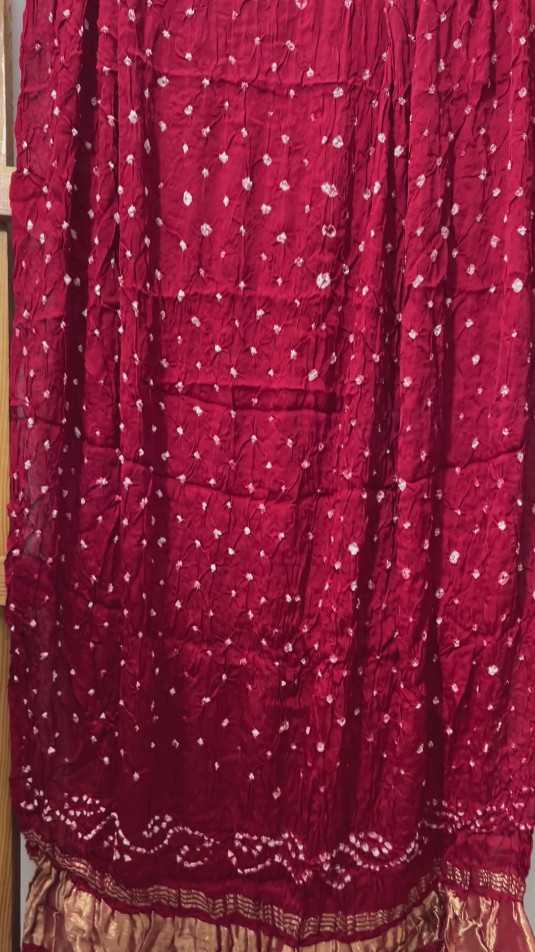 Red Modal Silk Bandhani Dupatta with Lagdi Patta