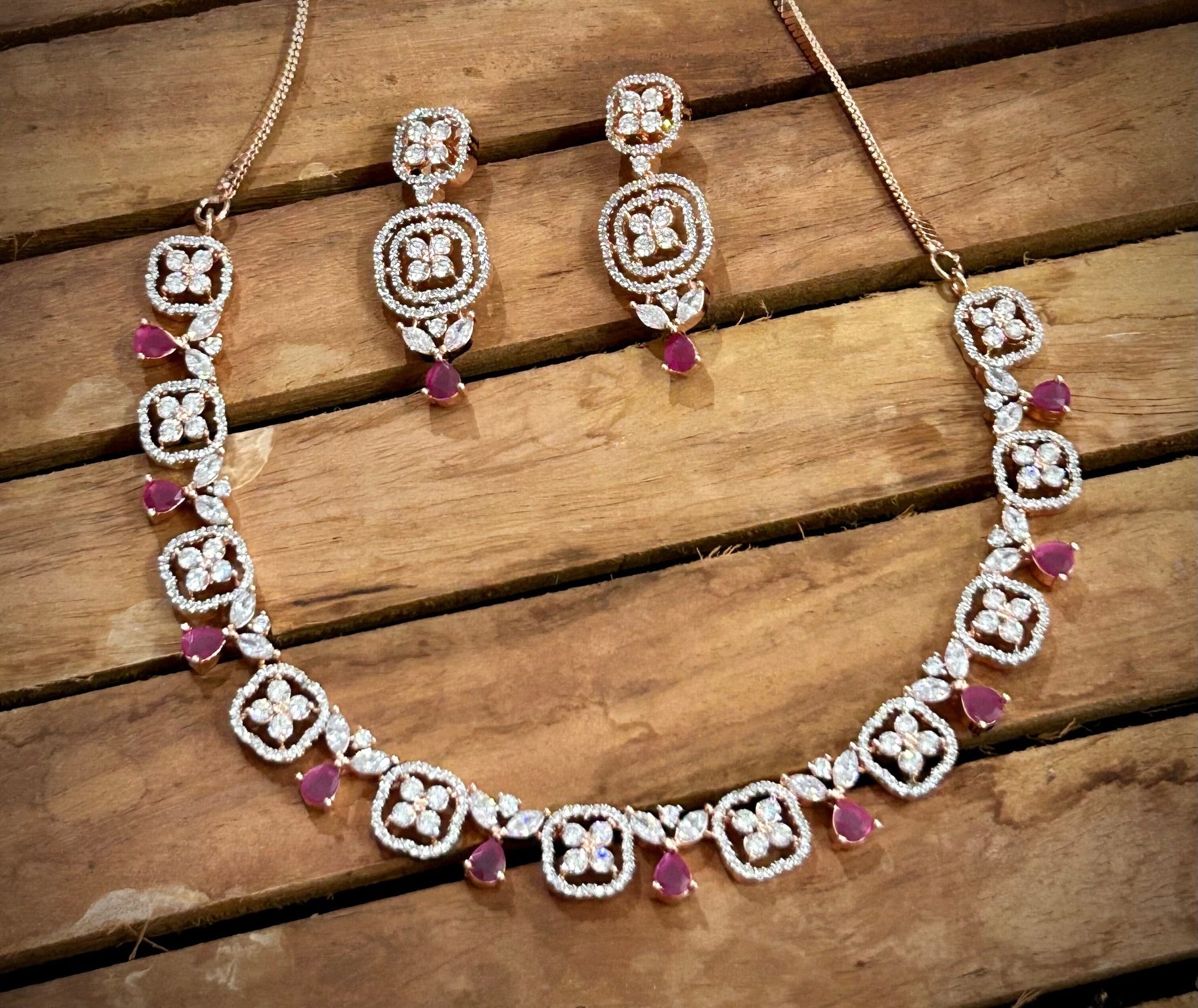 American Diamond necklace in pink stones and rose gold polish