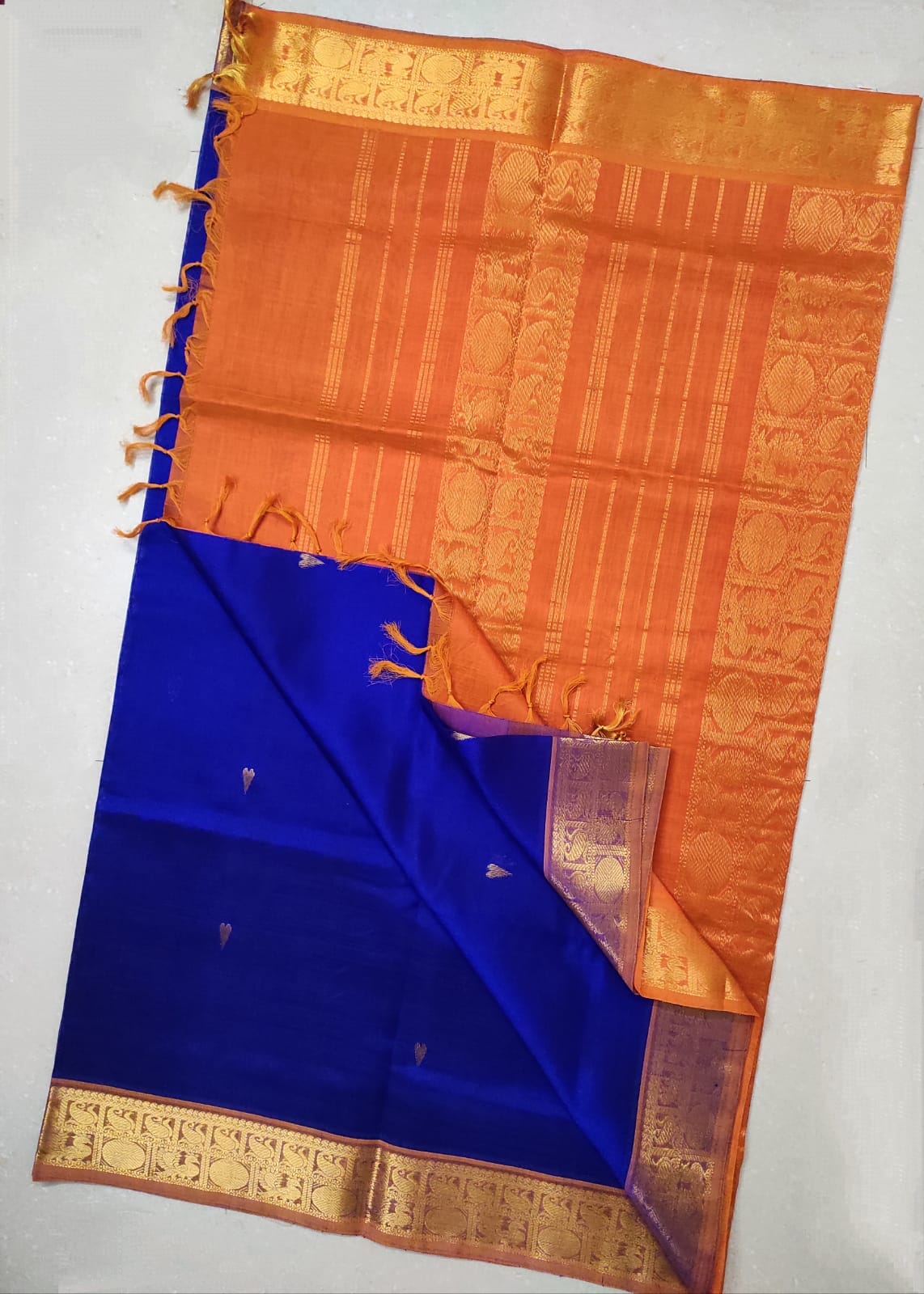 MC Trendz Cream Art Silk Arani Pattu Saree