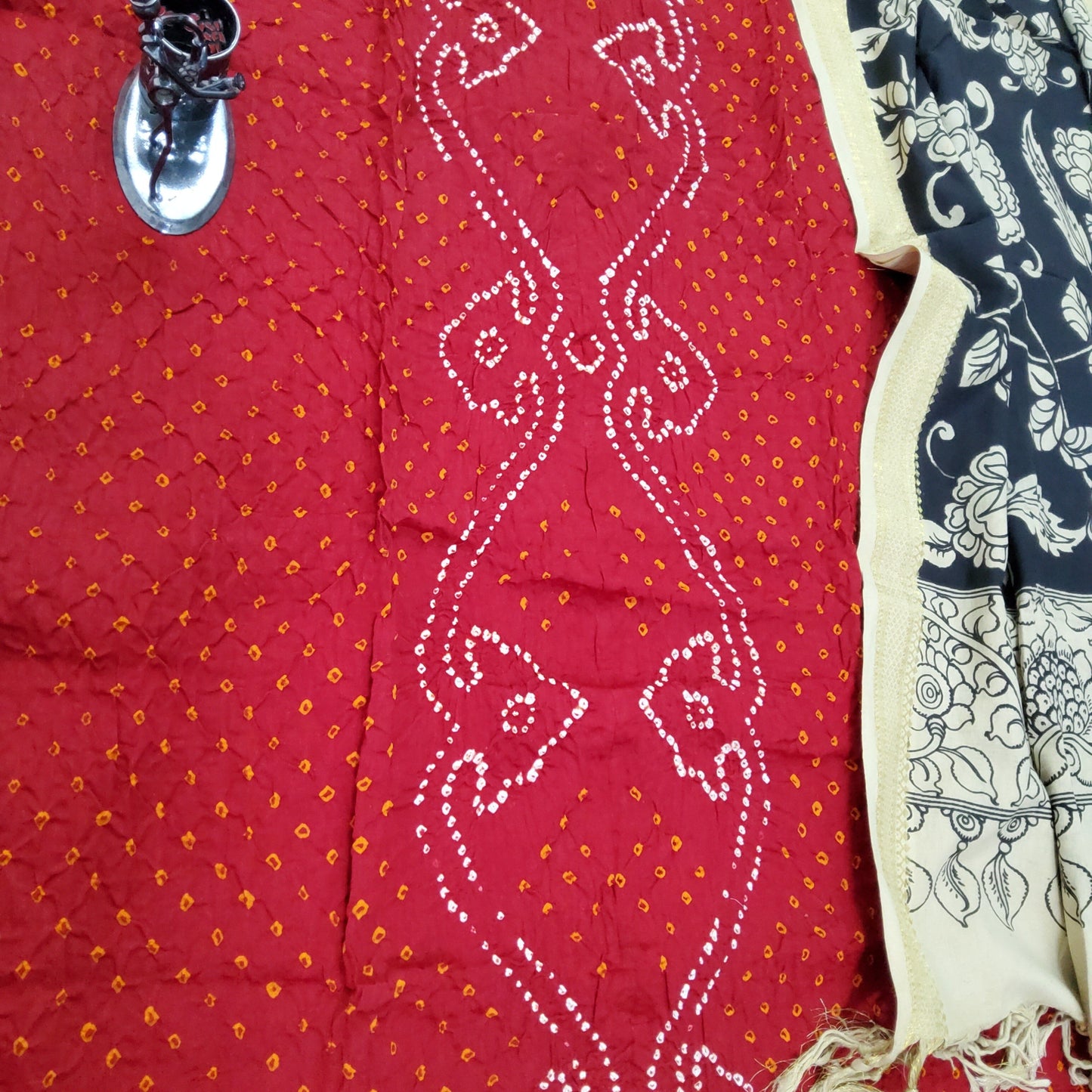 Bandhej Cotton Kurta with Hand Painted Kalamkari Cotton Dupatta