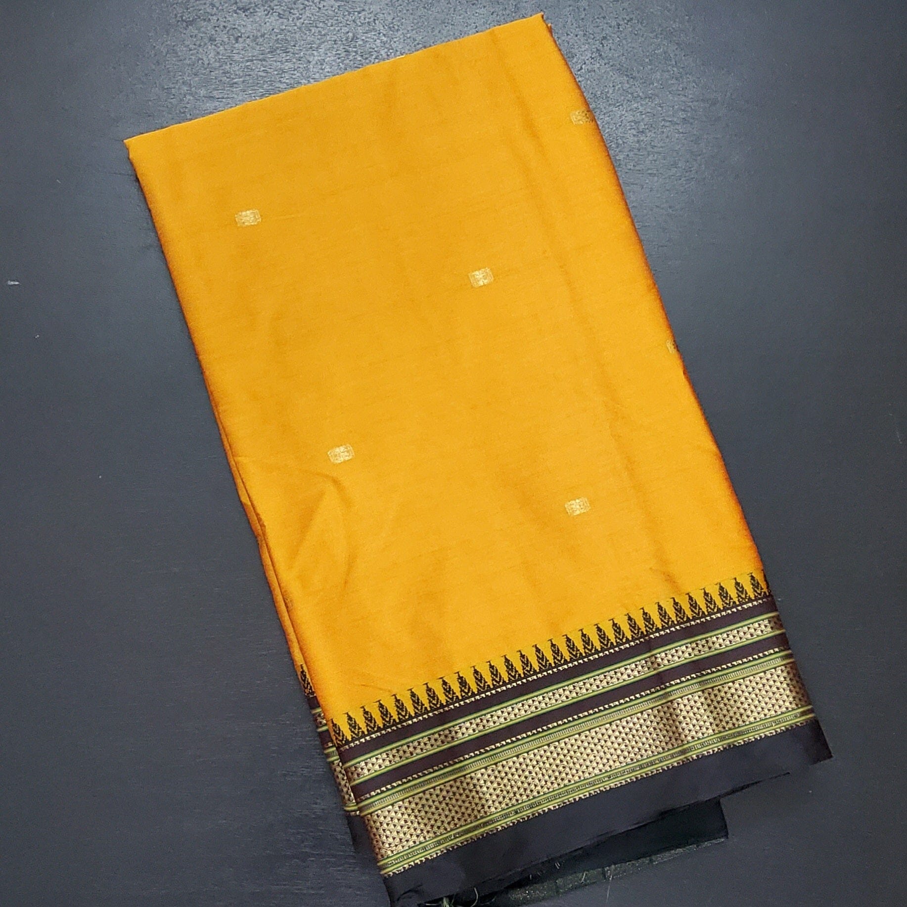 Cotton Silk Saree with ilkal border and all over bootis