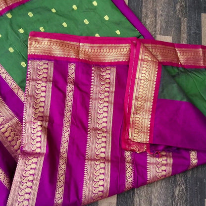Gadhwal Cotton Saree with Contrast blouse