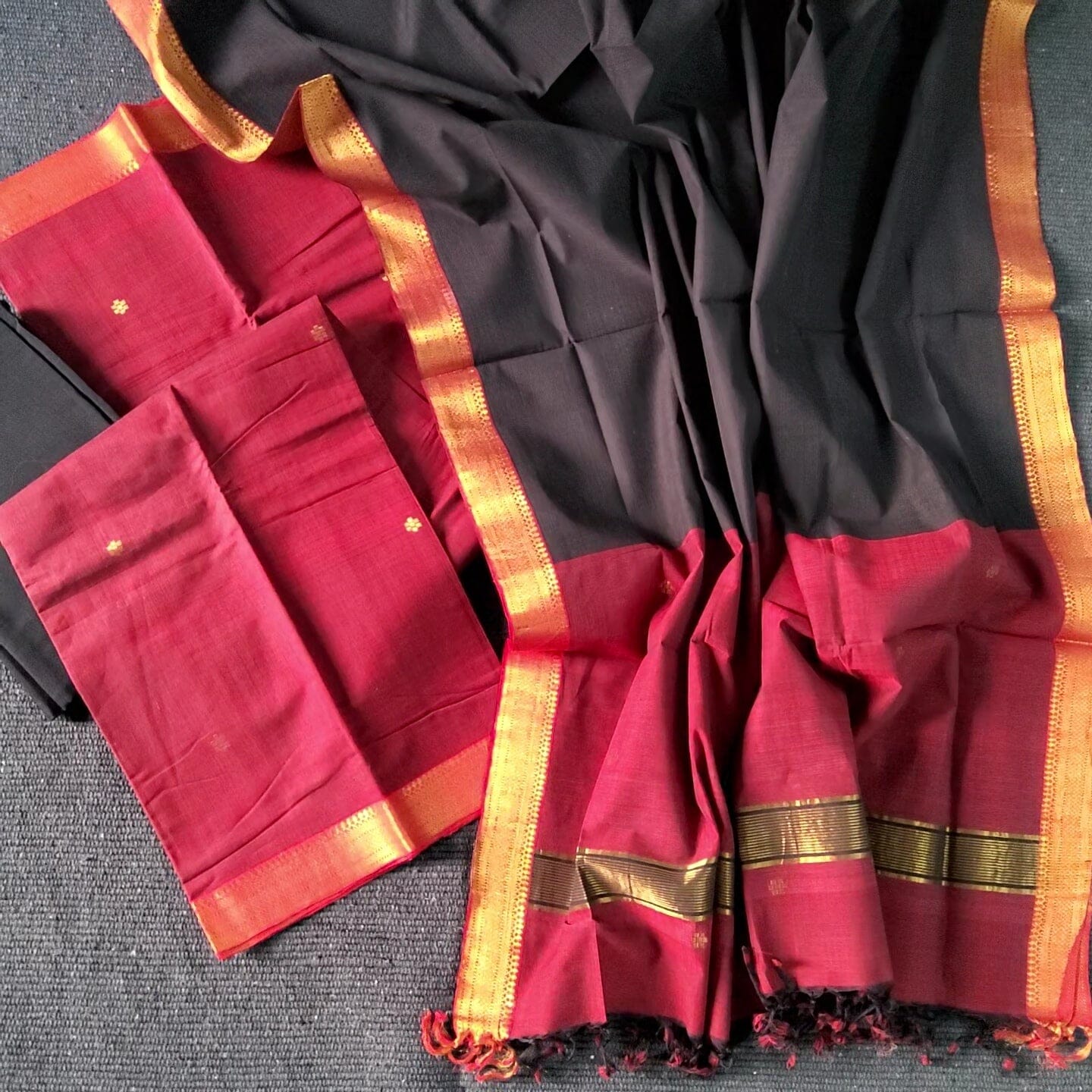 Lakshmi Silks Green Mangalagiri cotton Embroidered Un-Stitched Handloom Dress  Material