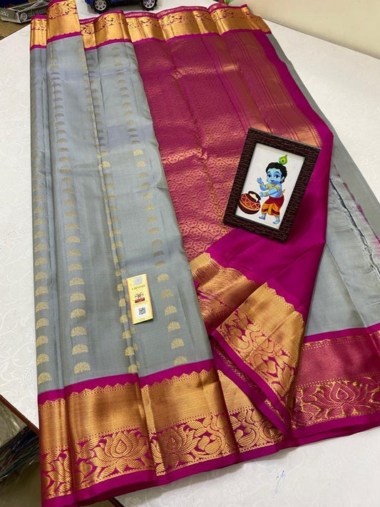 Kaanjeevaram Silk Saree with gold zari Border