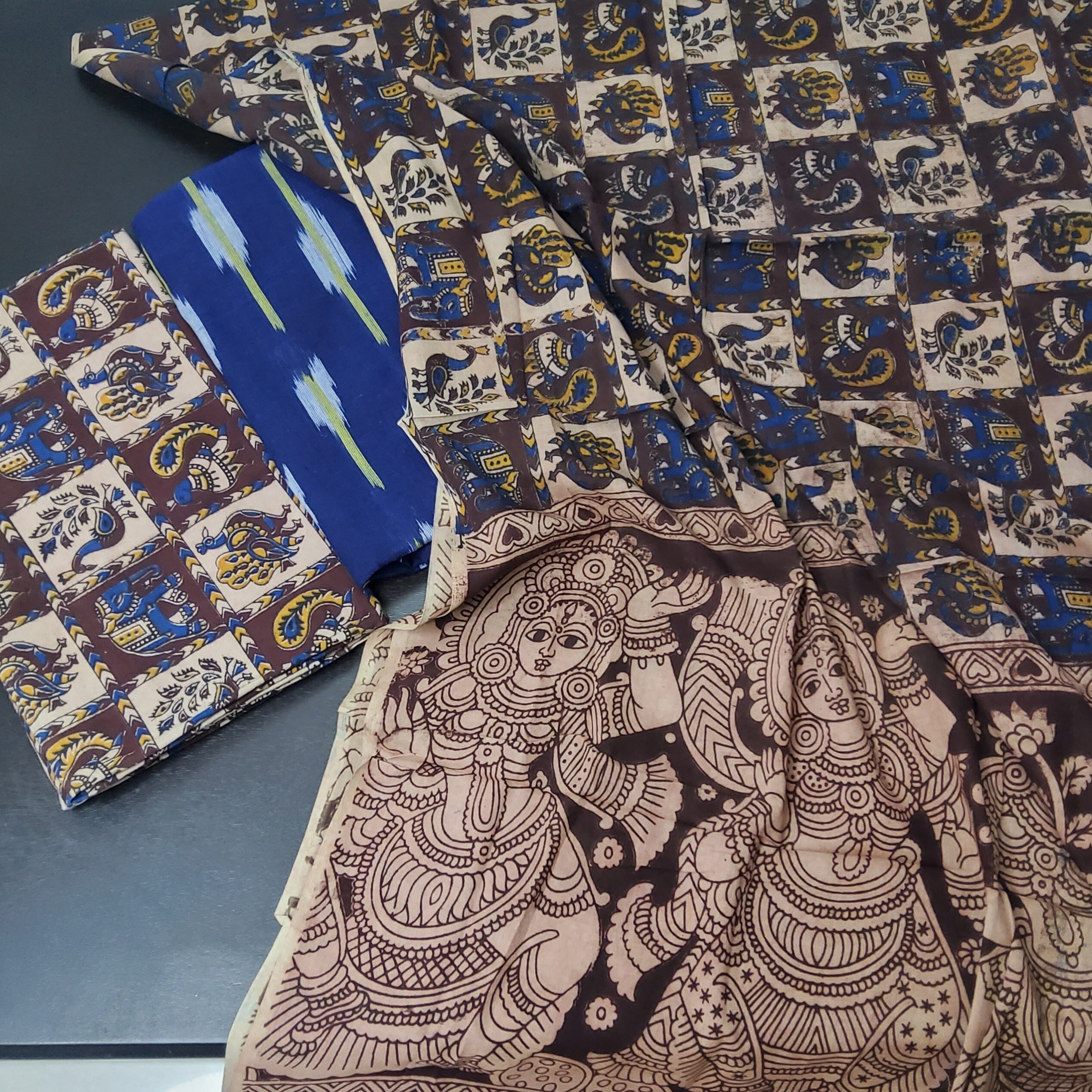 Tvis and Bliss. Beige with Blue and Red Kalamkari Print Malmal Cotton Dress  Material