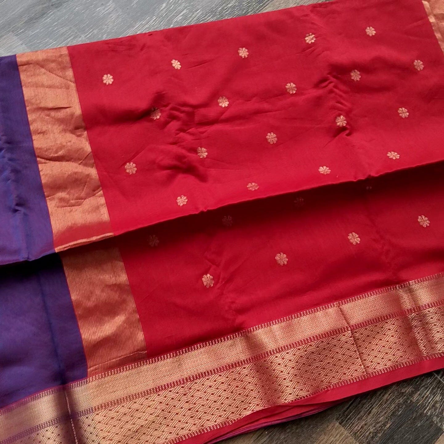 Maheshwari Silk Cotton Sarees with All Over Bootis