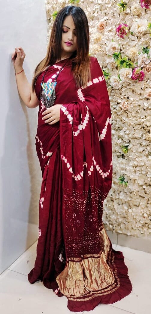 Woven Modal Silk Saree in Off White : STKA310