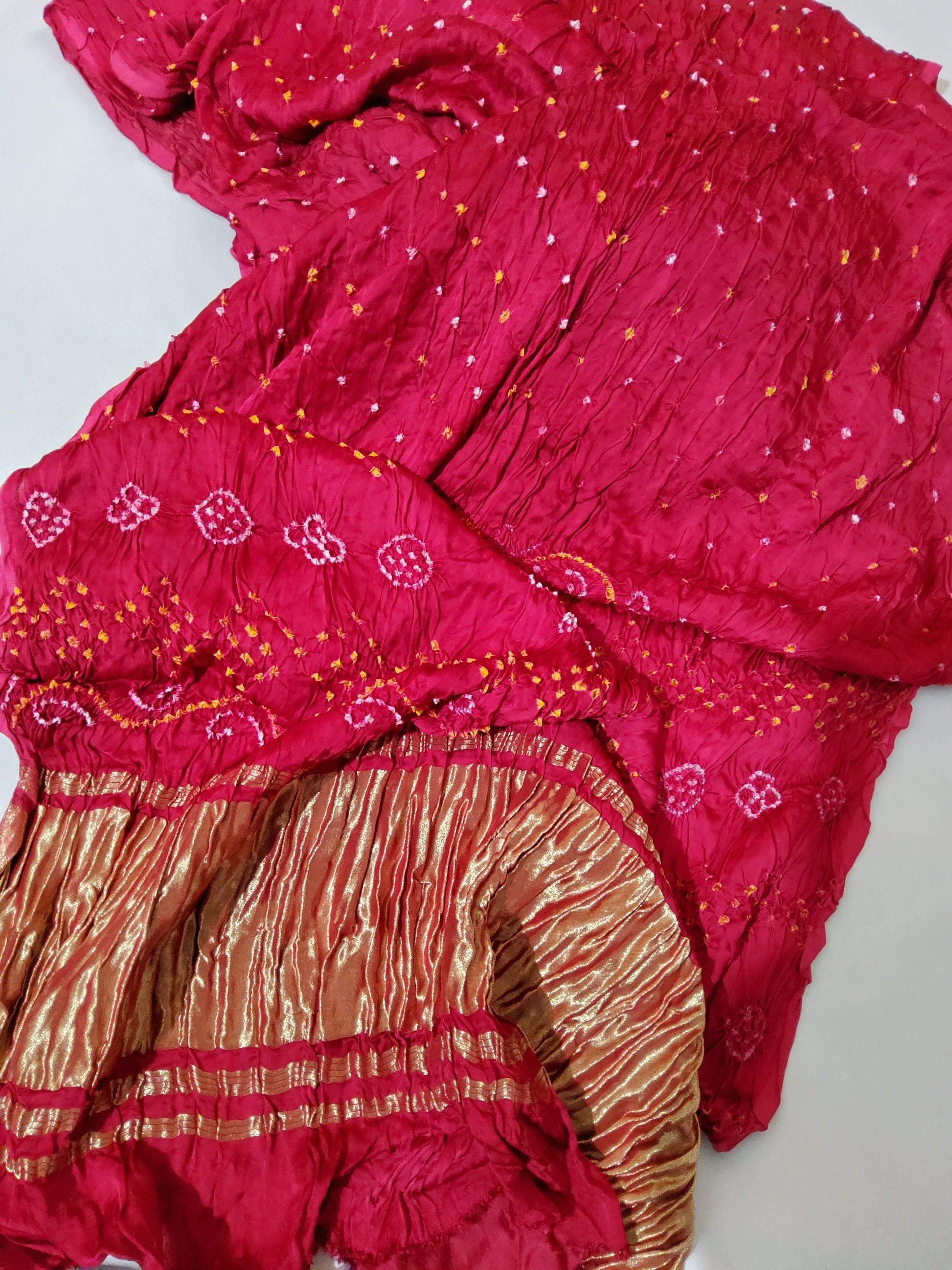 Pink Bandhej Modal Silk Saree with Tissue PalluPink Bandhej Modal Silk Saree with Tissue Pallu