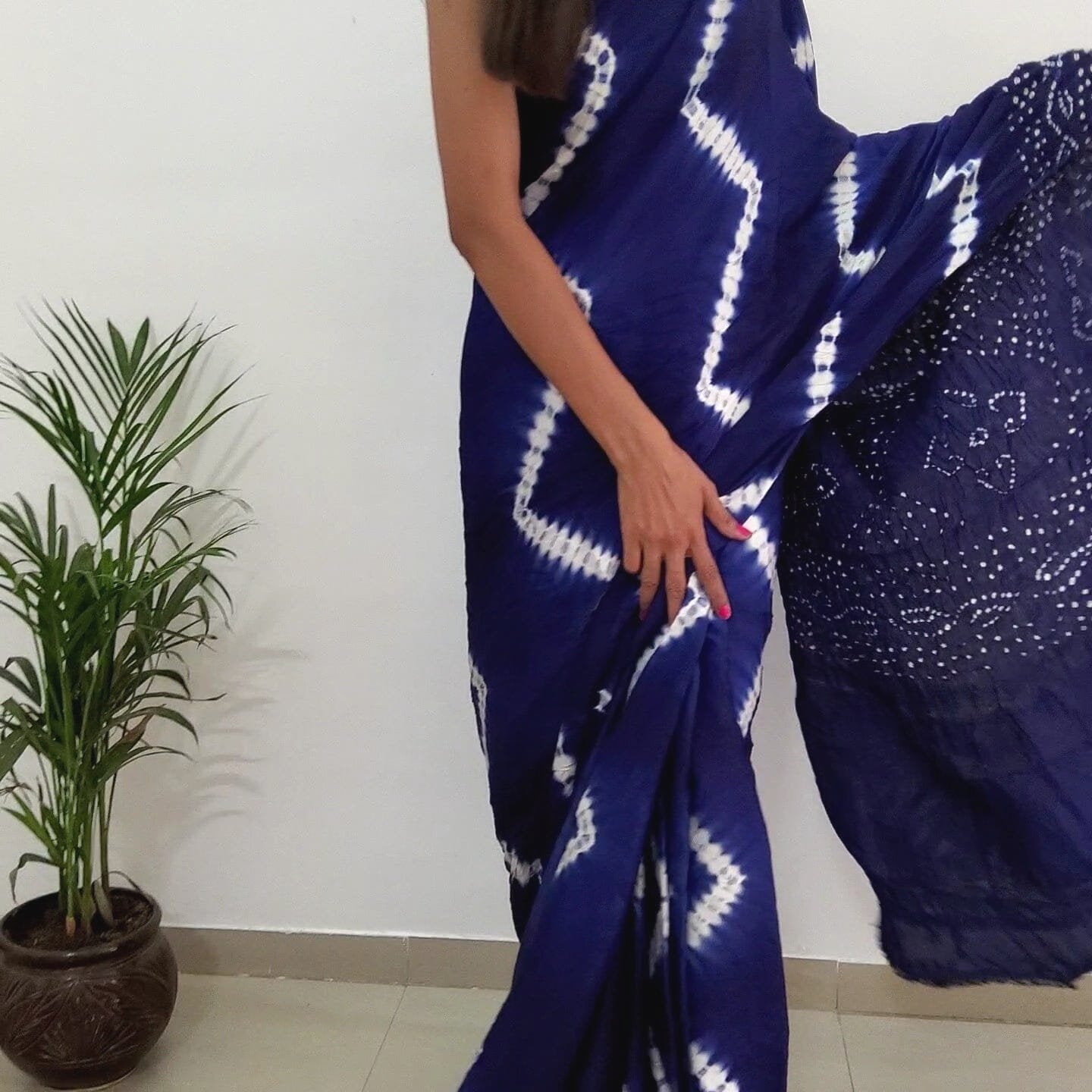 Shibori Modal Silk Saree with Tissue pallu
