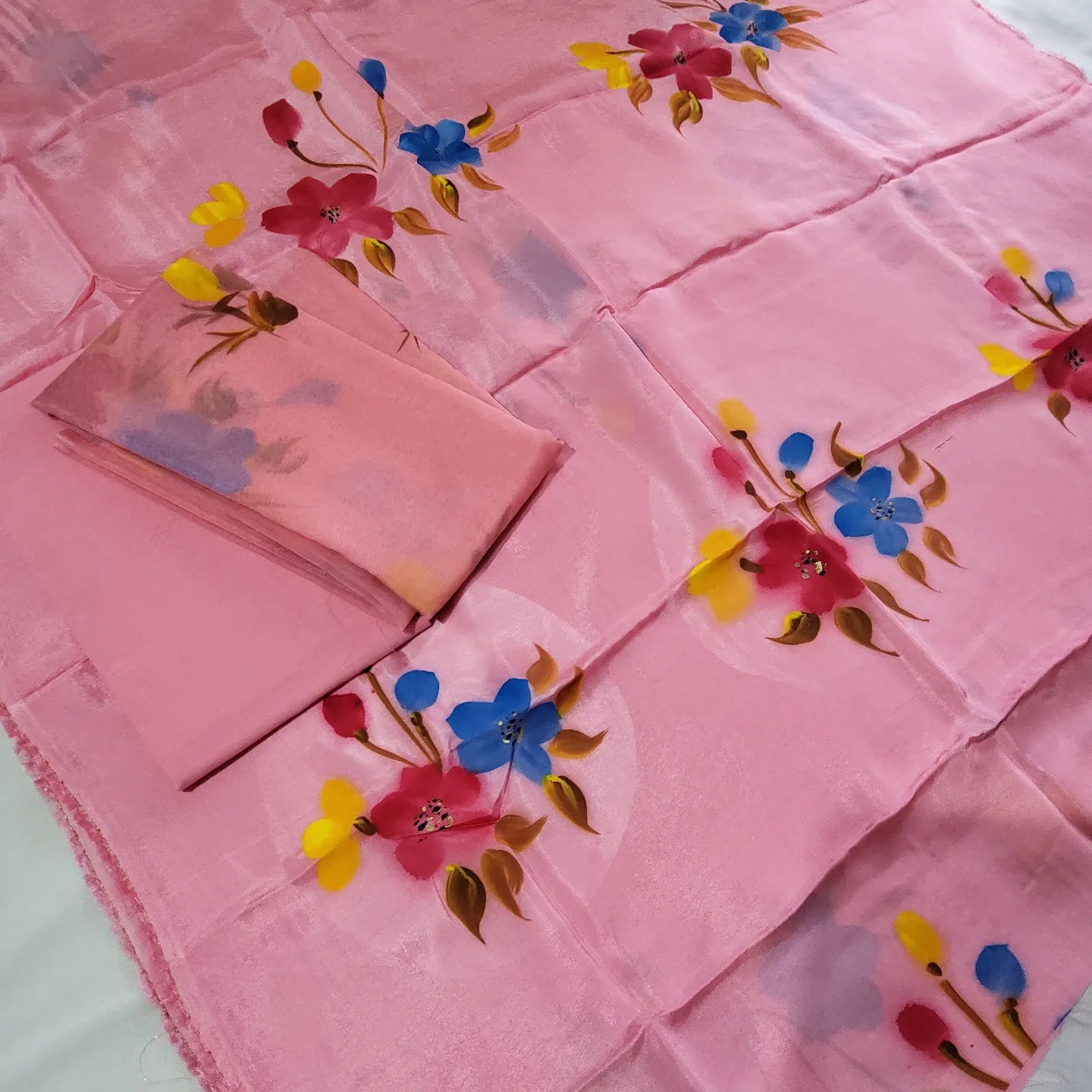 Handpaint Suit at Rs 3200 | Cotton Fabric in Morinda | ID: 27104578591